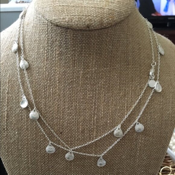 Stella & Dot Silver-tone Chain with Hammered Tear Drop Accents - Picture 1 of 4